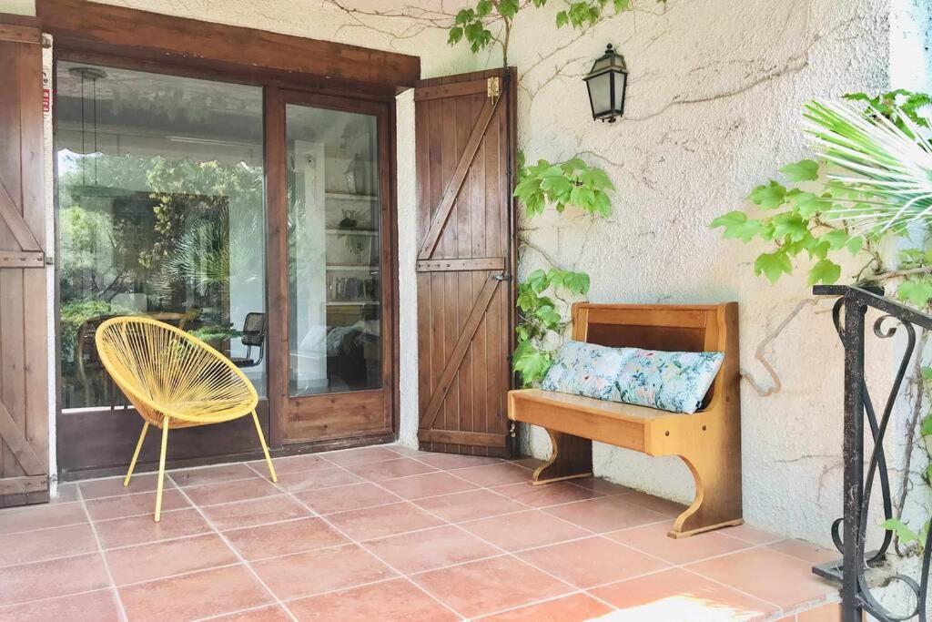 Casa Mediterranea Con Gran Jardin Y Piscina A 500 M De La Playa Roda de Bará المظهر الخارجي الصورة